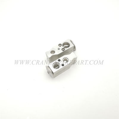 60348996のクレーン油圧部品の拡張クレーン制御弁ADNAJ40040